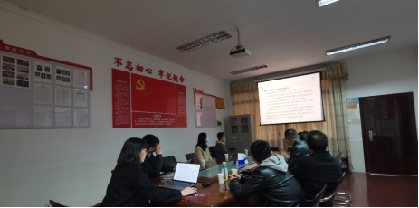 深化产教融合，依托产业链推...